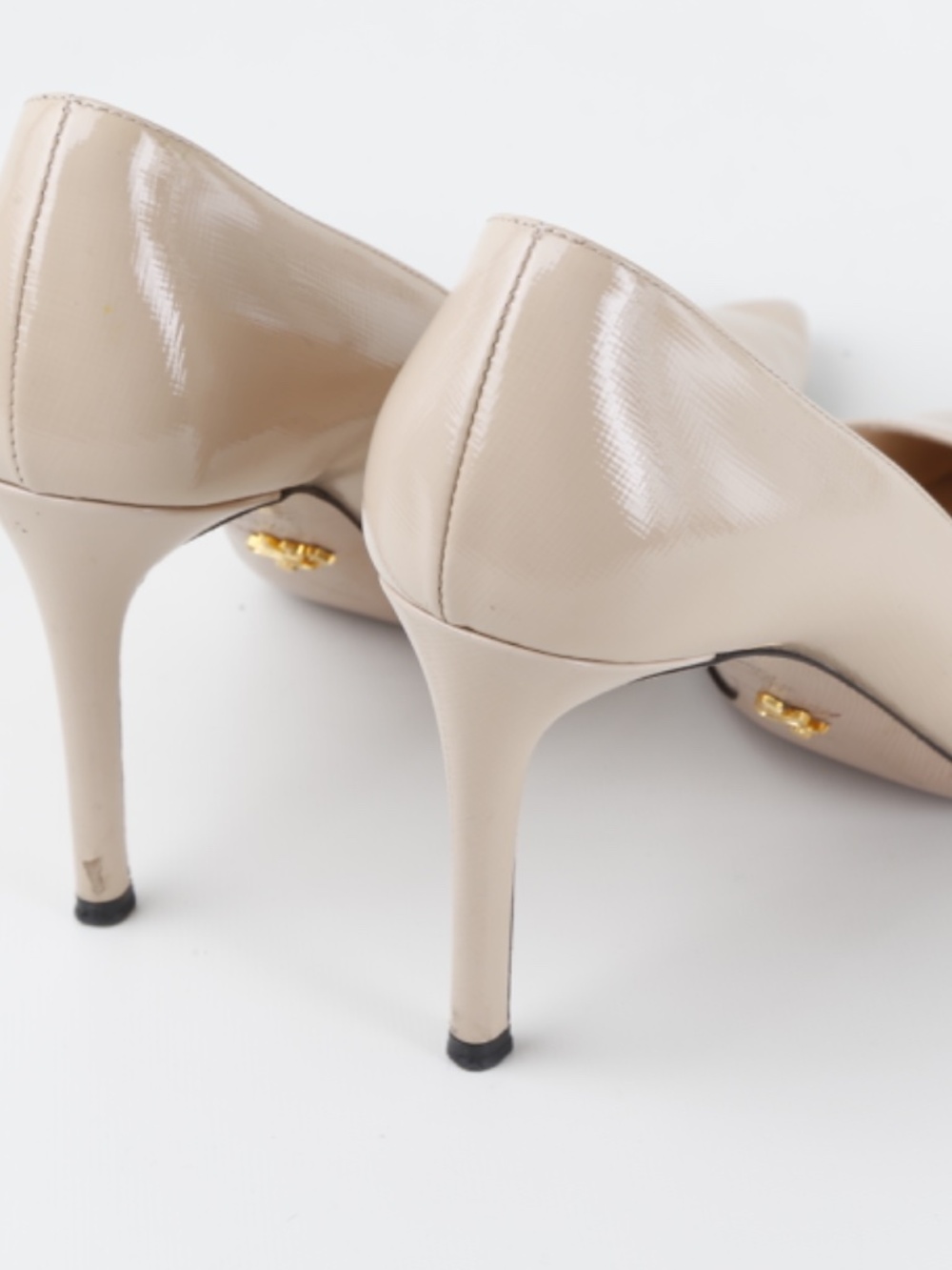 Prada Nude Beige Patent Leather Pointed Toe Pumps Heels Size 39.5 - Picture 7 of 16